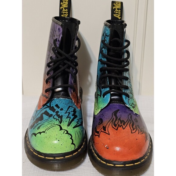 Handpainted Dr Martens Boots by Jeantrix OOAK Art To Wear Wmns 9 Mens 8 EUC - Picture 2 of 10